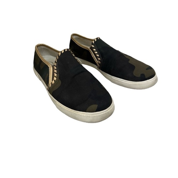 Jack Rogers Camouflage Slip Ons - Picture 2 of 9